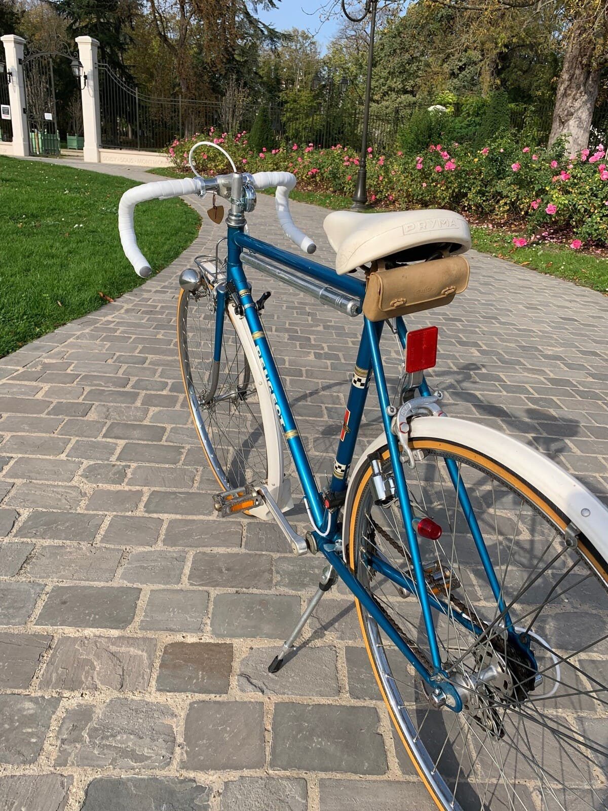 Les_Petites_Anciennes_Peugeot_1977