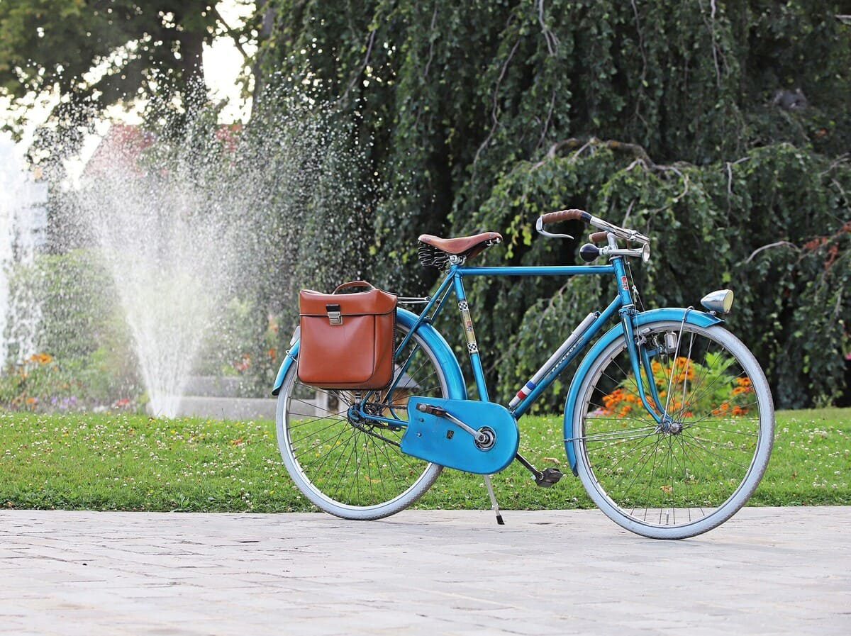 Les_Petites_Anciennes_velo_Peugeot_1971